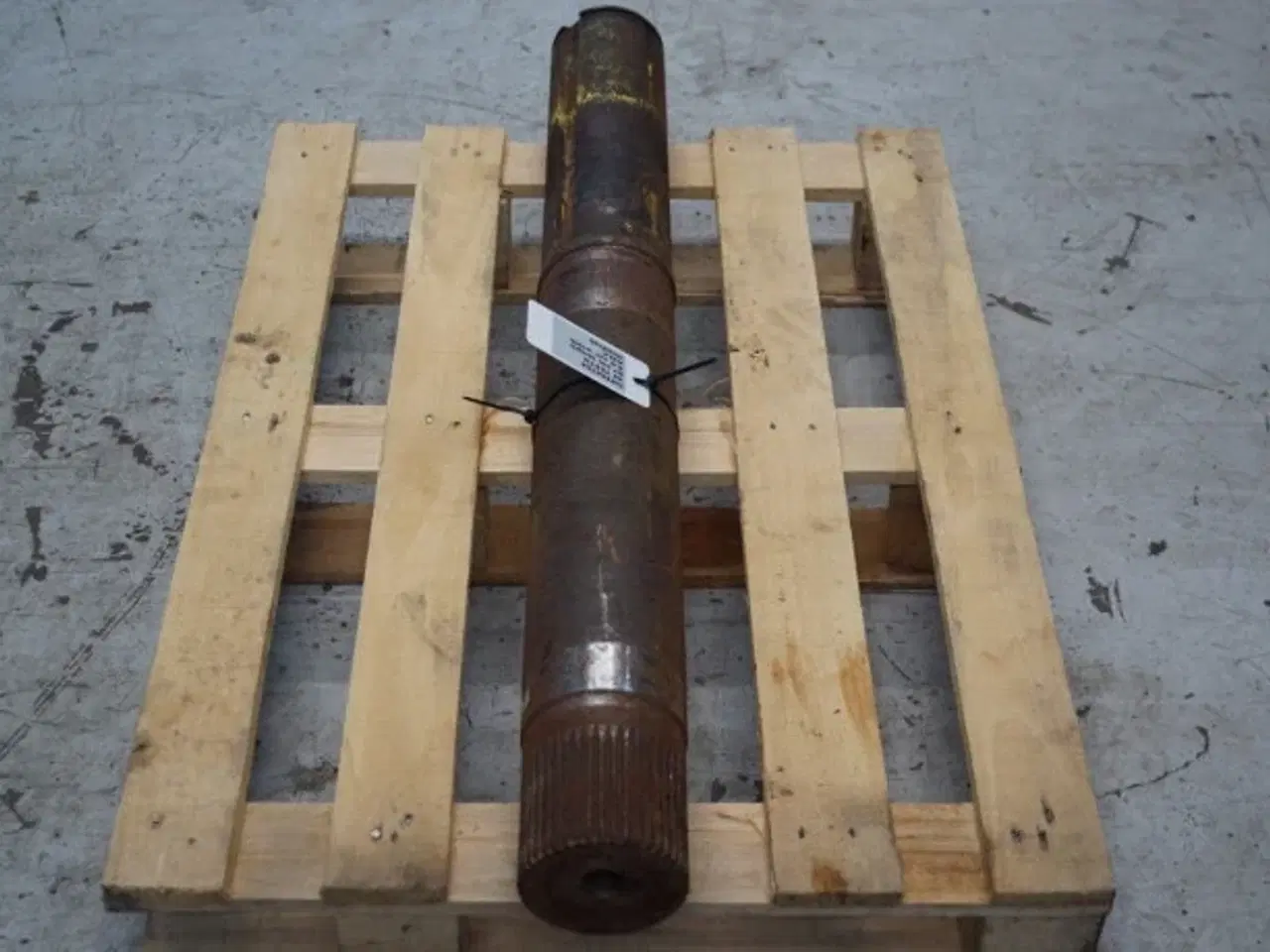 Billede 3 - John Deere 4560 Hjulaksel R111944