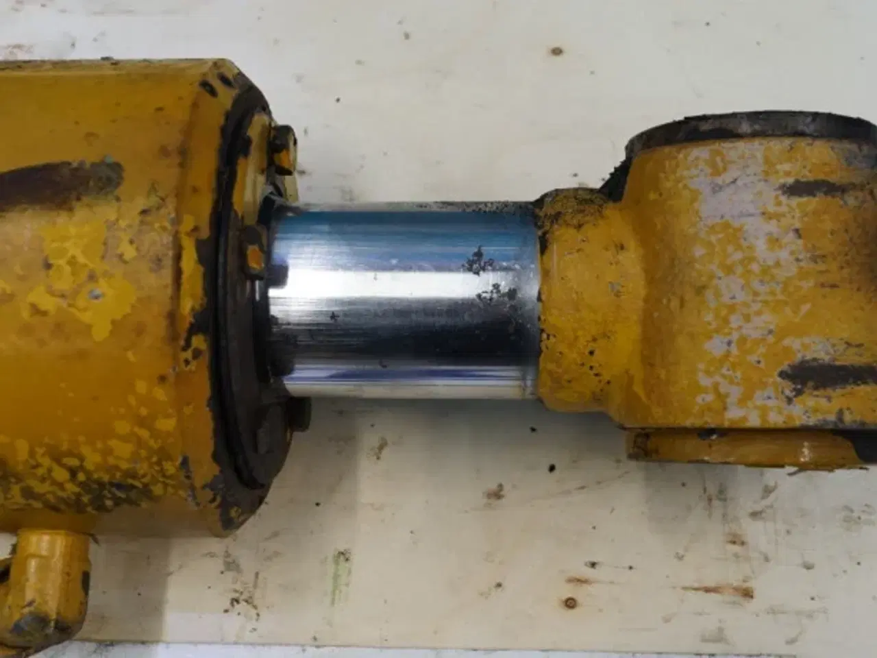 Billede 7 - Hydrema 906B Støttebens Cylinder 200821