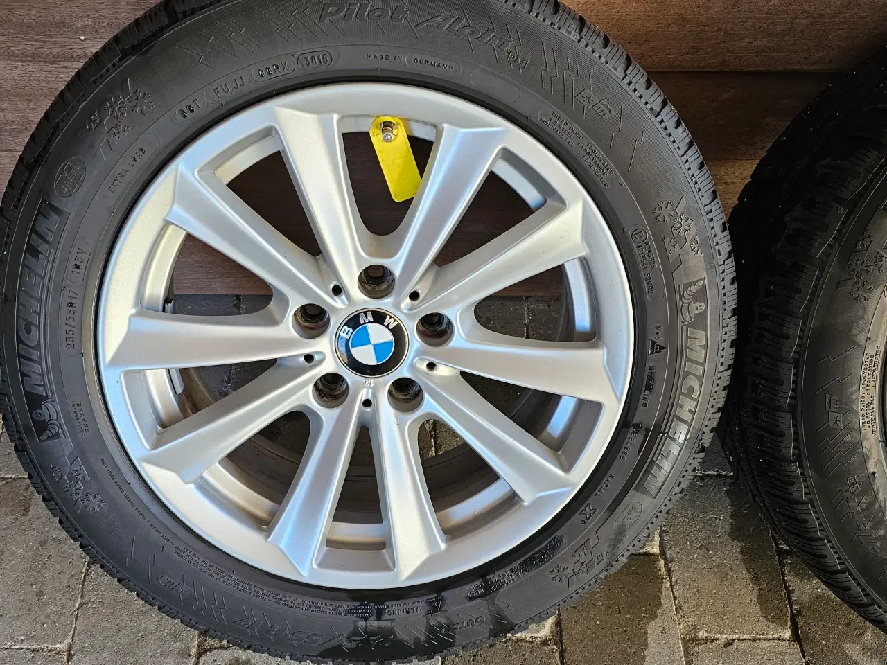 Billede 2 - BMW originale 17" fælge med vinterdæk – Michelin