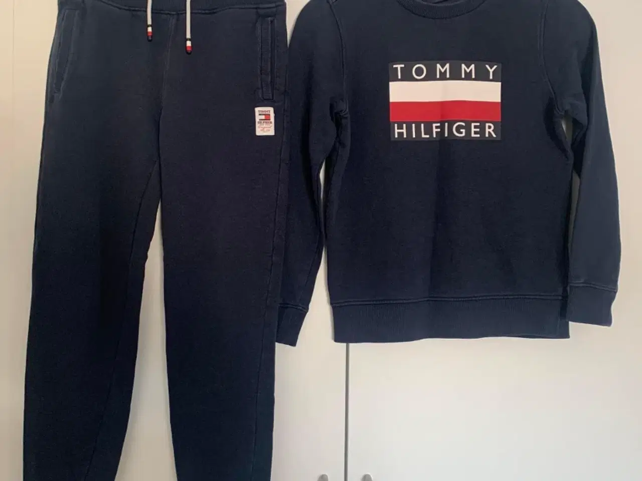 Billede 1 - Tommy Hilfiger sæt