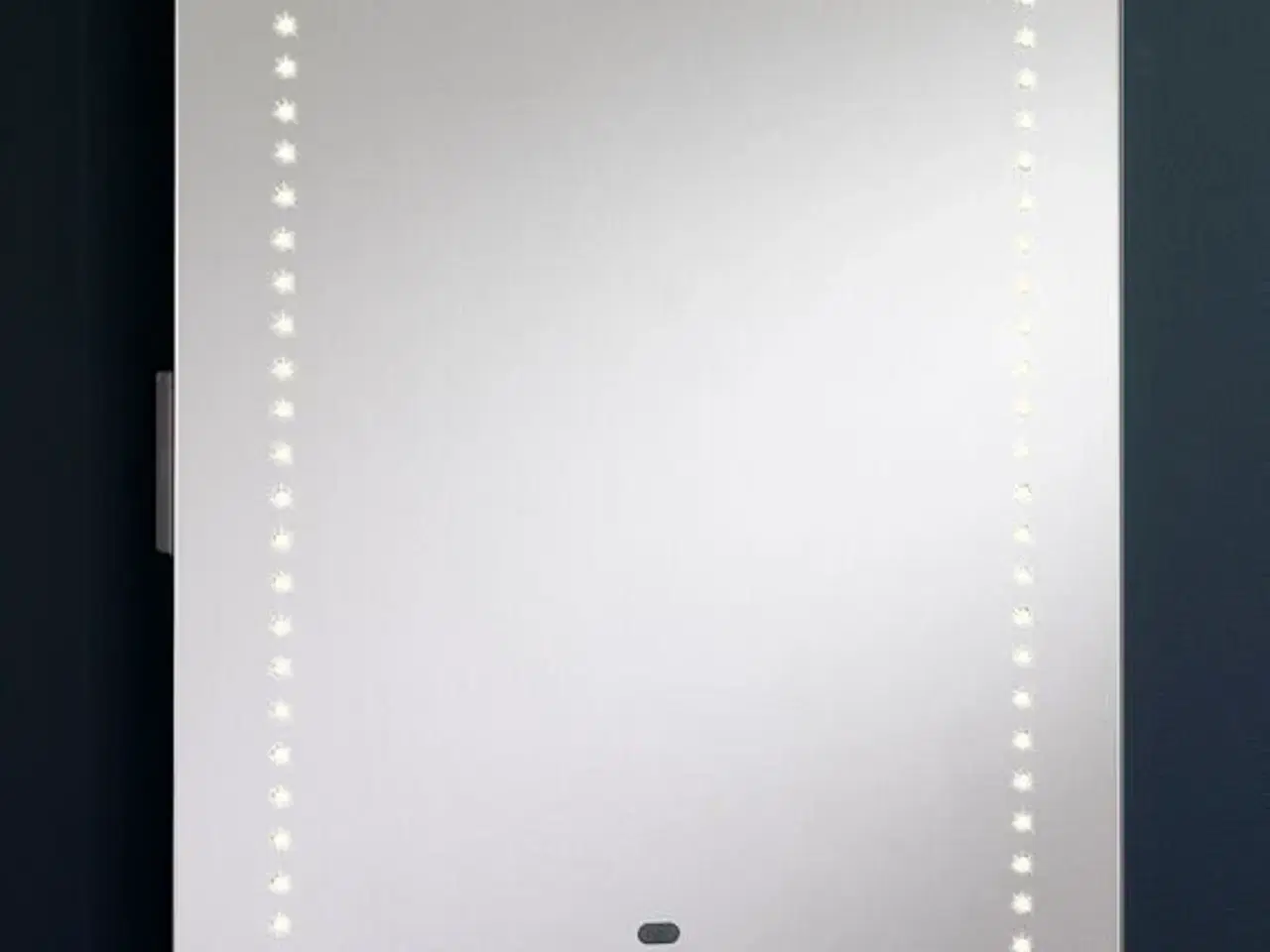 Billede 1 - Lysspejl med sensor og 1 række STRØMBERG