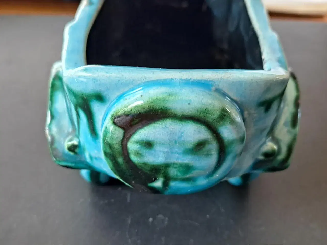 Billede 5 - Keramisk figur af en klassisk bil, lavet på Uebela