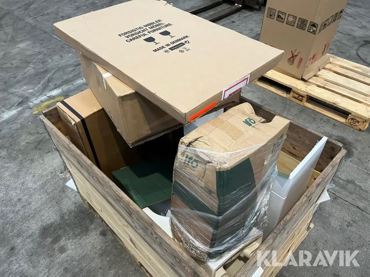 Billede 1 - Lot - håndvaske, toilet, Badmøbel og øvrigt