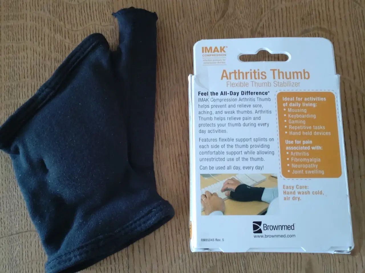 Billede 2 - Gigthandske til tommel og håndled