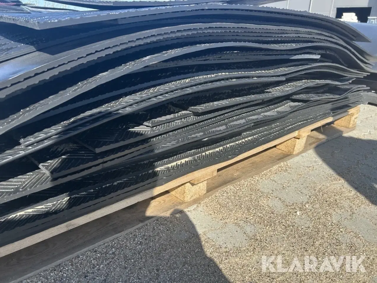 Billede 2 - Køreplader 1,5 - 2 meter 31 styk