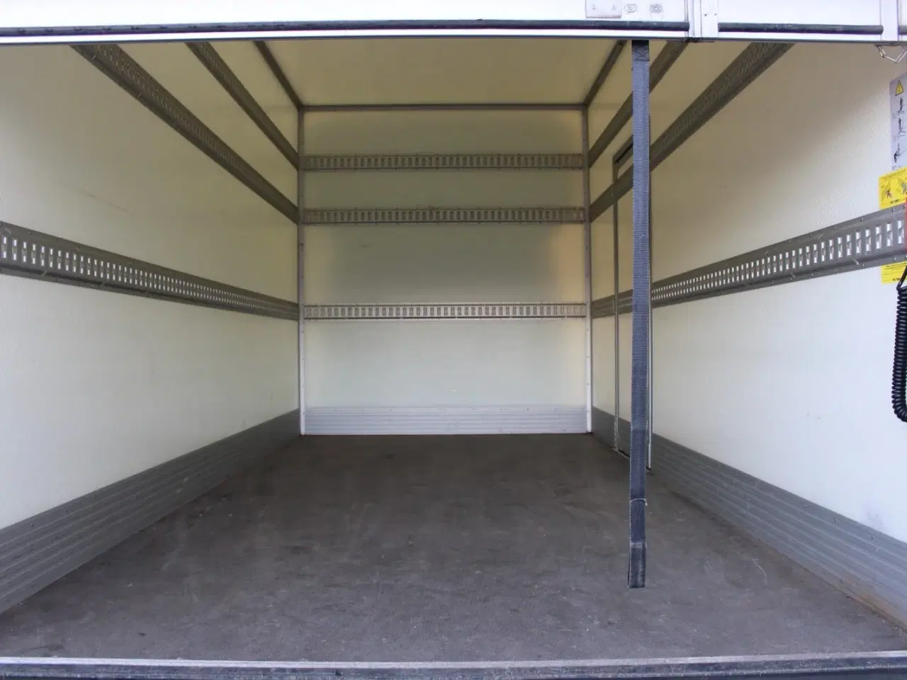Billede 12 - Mercedes Sprinter 317 2,0 CDi A3 Alukasse m/lift aut. RWD