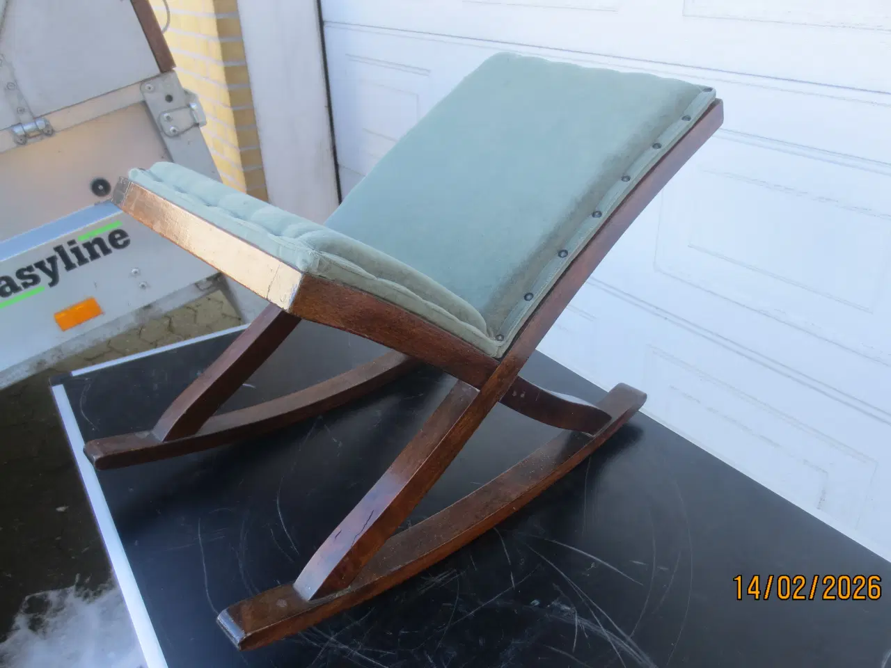 Billede 2 - 1 stk Retro Fodskammel med Grøn stof