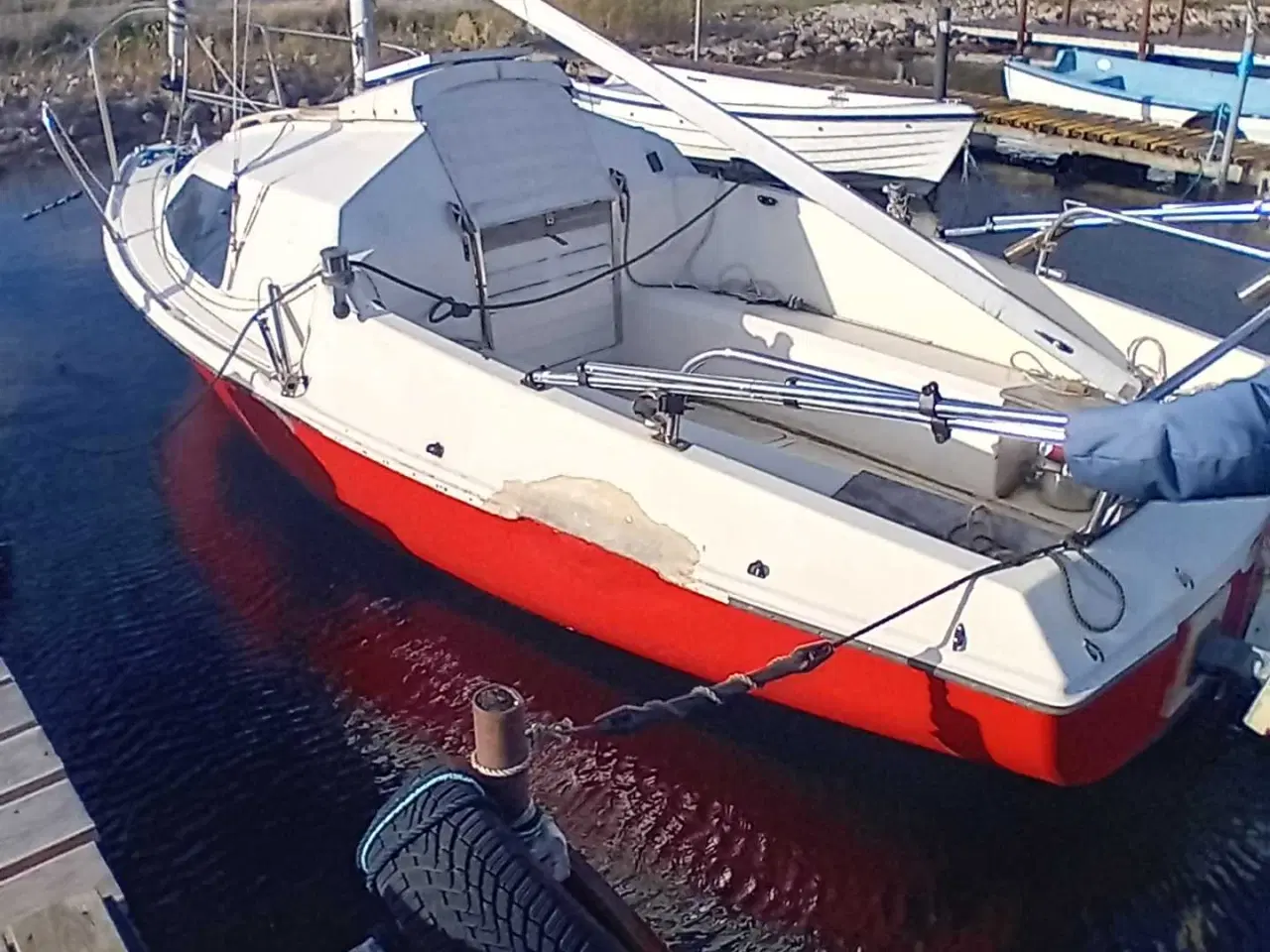 Billede 1 - Skipper 17 sejljolle. Sejlklar.