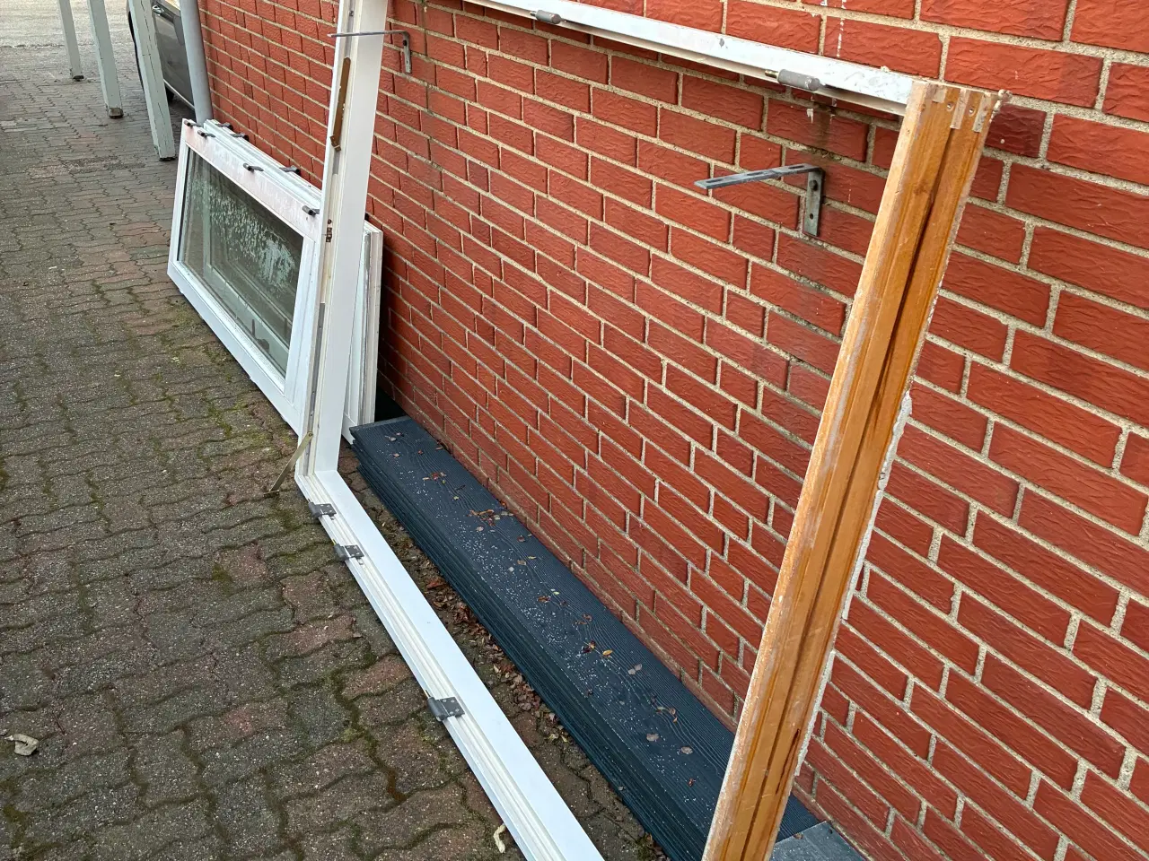 Billede 1 - Fransk dør udendørs. 212h x 149.5b