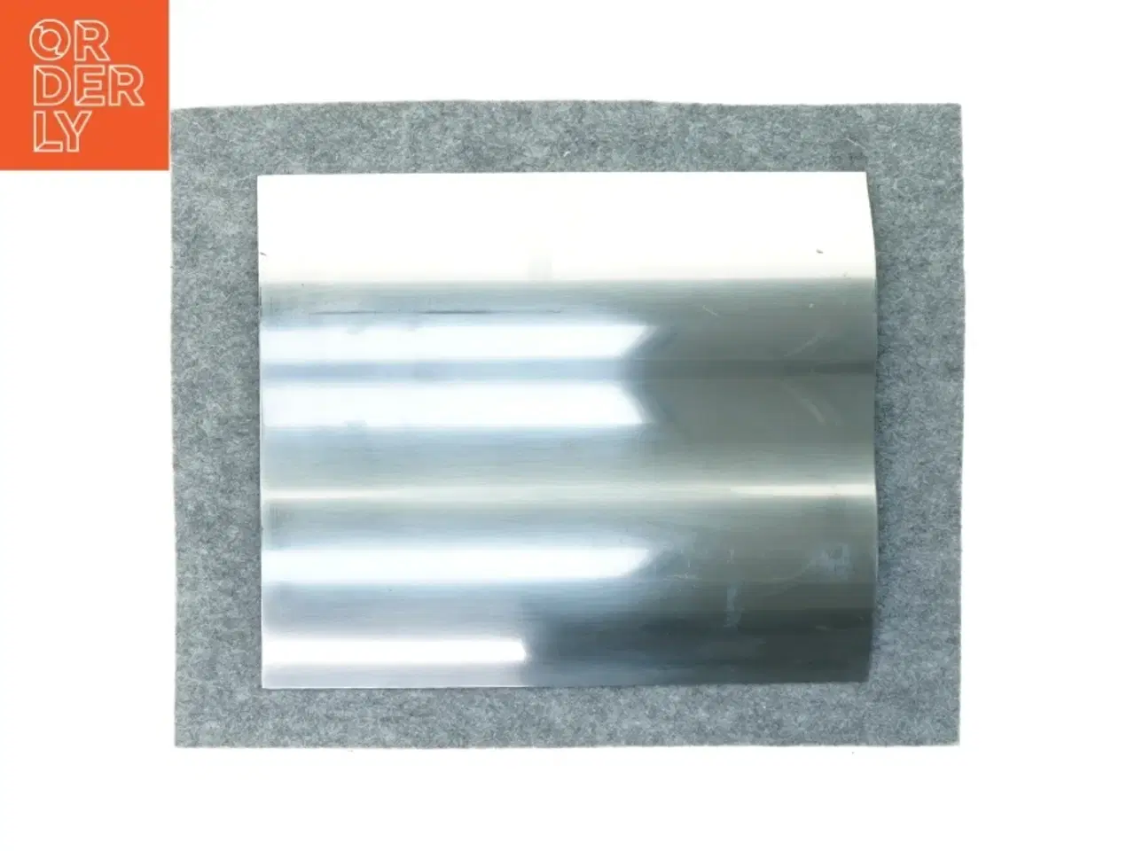 Billede 1 - Royal Copenhagen brevbakke fra serien Wave fra 1981 (str. 27 x 32 cm)