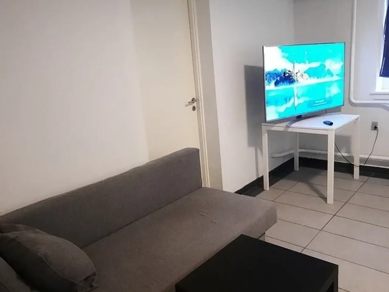 Billede 17 - Villa - hele kælderen til leje - ejen indgang