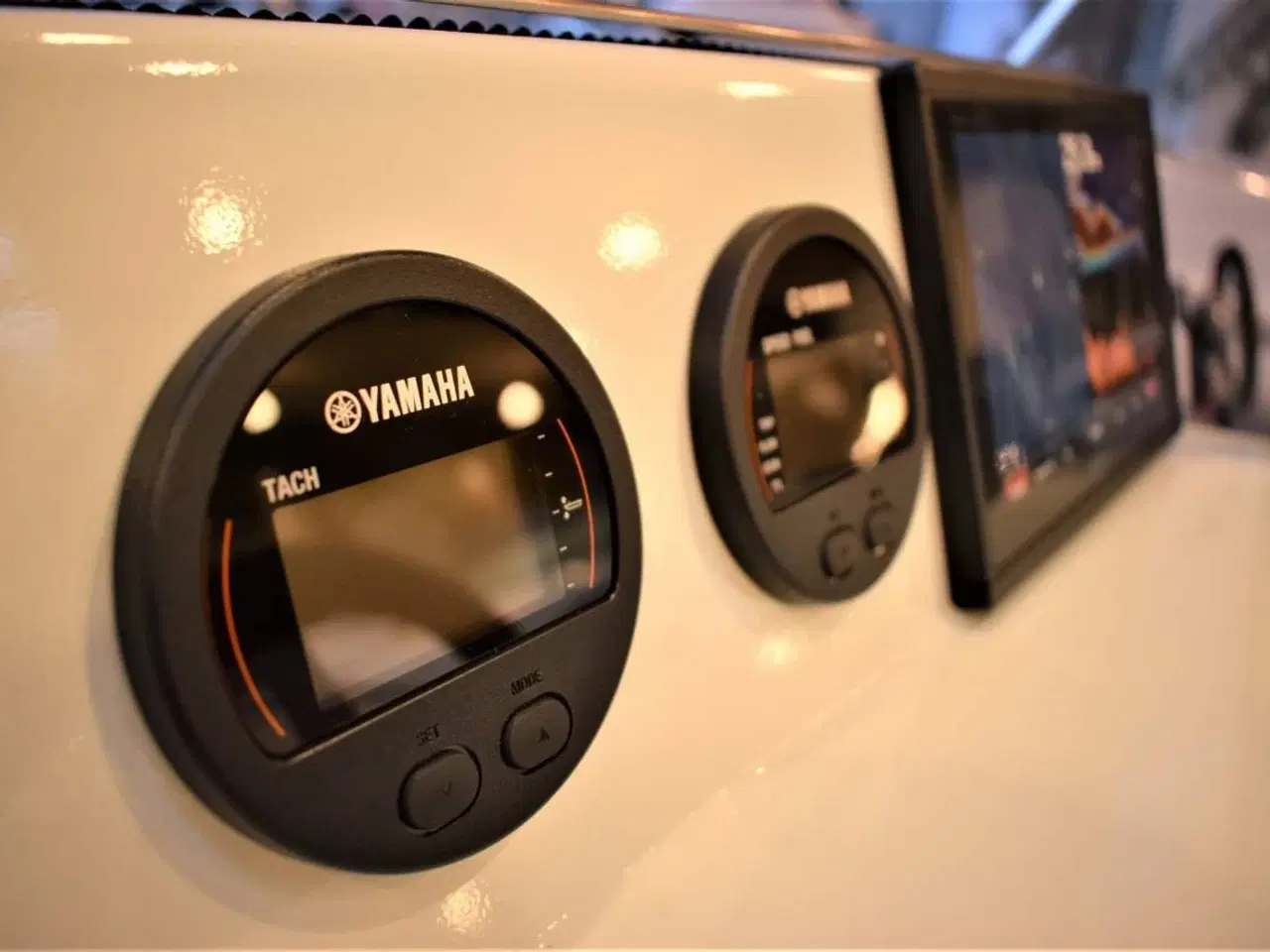 Billede 10 - Aqua Spirit 585DC - 130 HK Yamaha/Udstyr