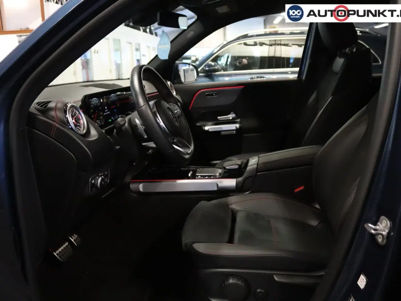 Billede 4 - Mercedes EQB300  AMG Line 4Matic