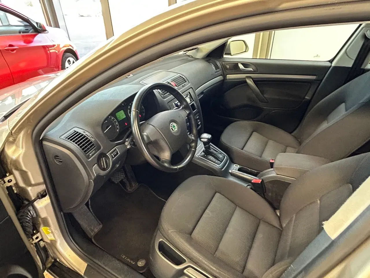 Billede 9 - Skoda Octavia 1,6 Tour 102HK 5d Aut.