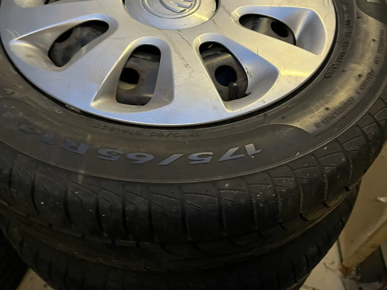 Billede 1 - Sommerhjul Skoda  Citigo