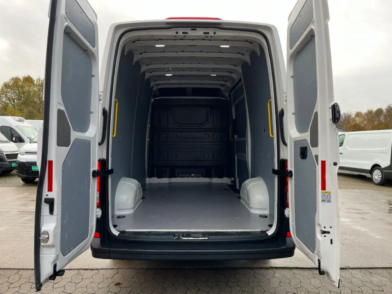 Billede 7 - VW Crafter 35 2,0 TDi 177 Kassevogn L3H3