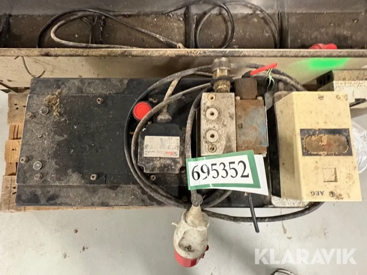 Billede 10 - Lot: hydraulik station og transportbånd BS teknik