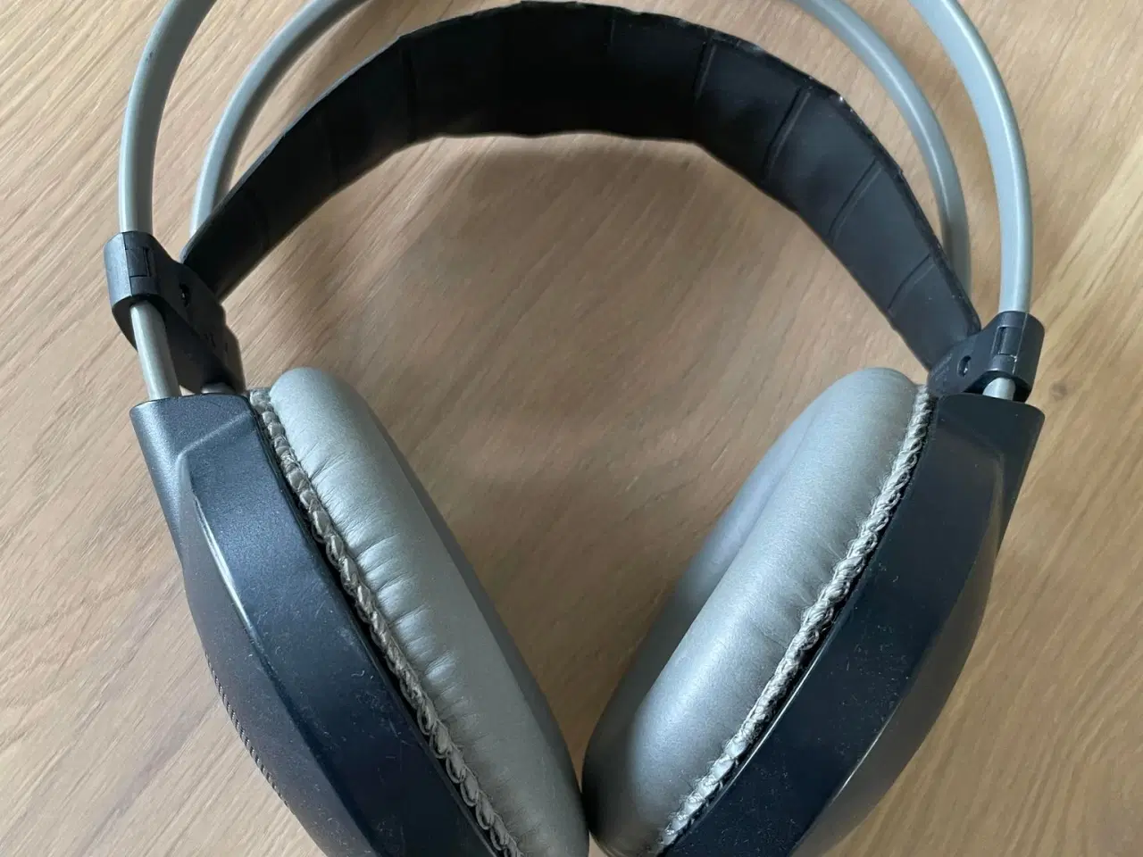 Billede 2 - AKG K77 Høretelefoner