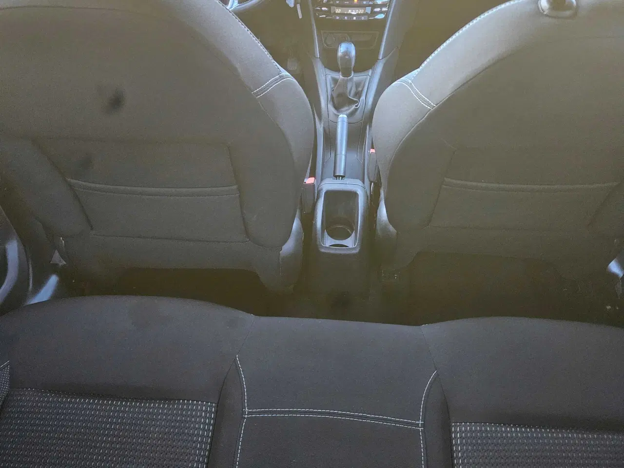 Billede 10 - Peugeot 208, 1,6 HDI, 5 dørs årgang 2016