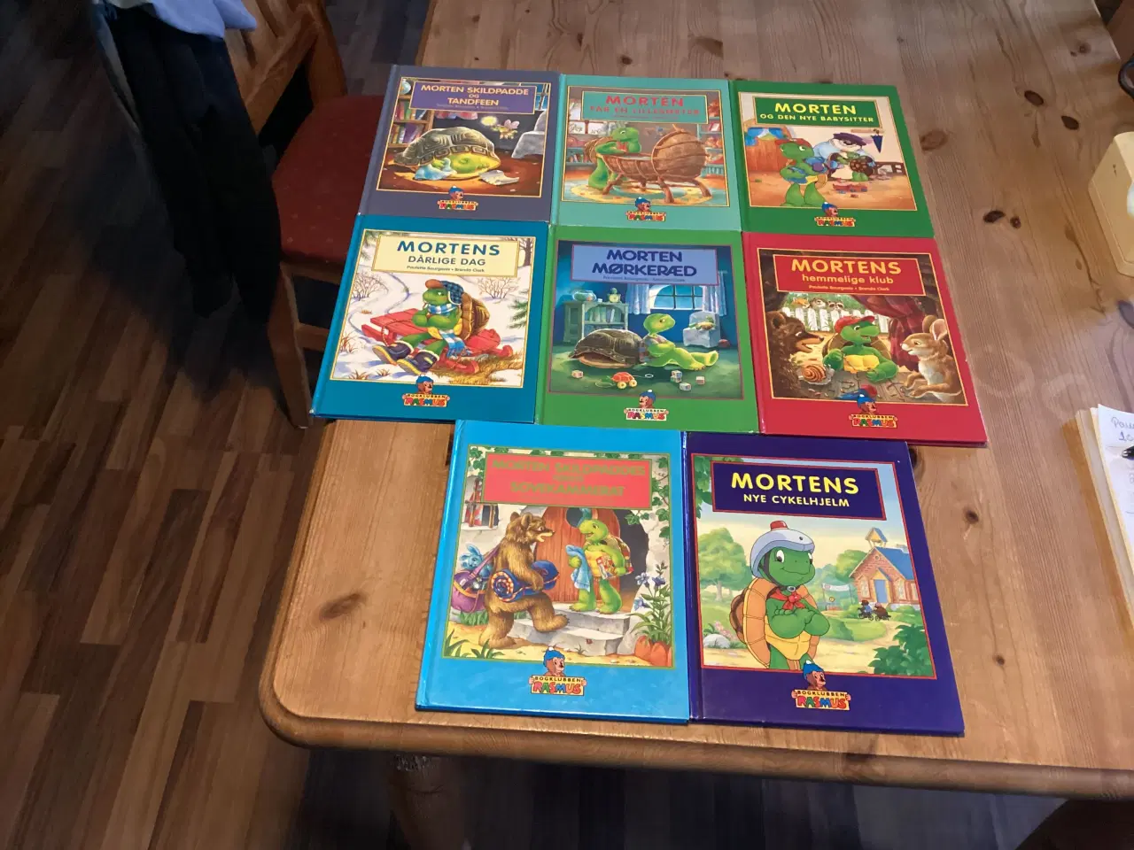 Billede 11 - Morten Skildpadde Bamser, Dvd, sparegris, Bøger.