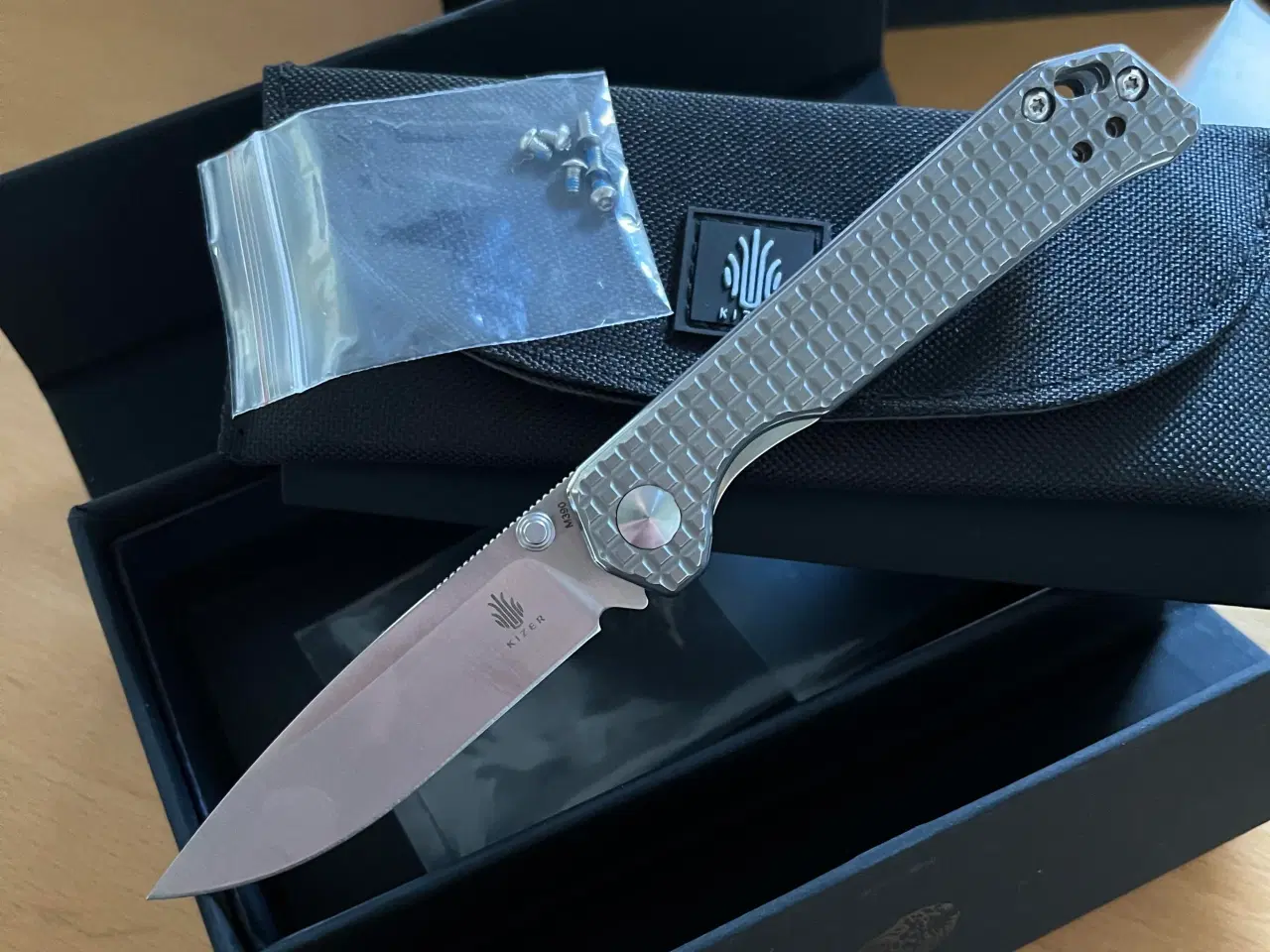 Billede 1 - Kizer Begleiter Mini Droppoint M390