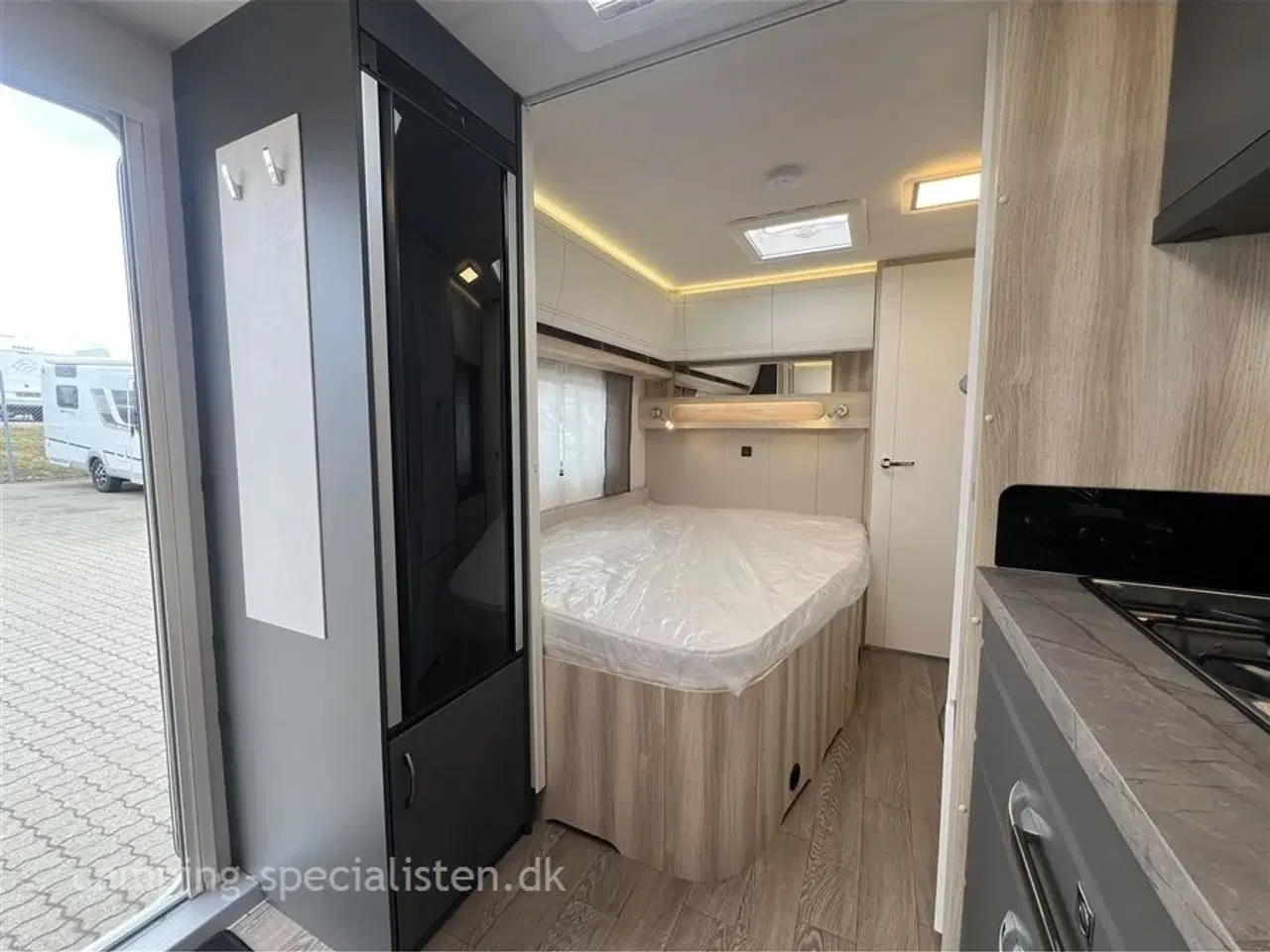 Billede 8 - 2026 - Hobby De Luxe 495 WFB   2025 Hobby 495 WFB De Luxe - se den nu hos Camping-Specialisten.dk i Silkeborg