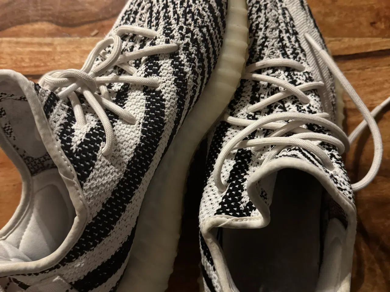 Billede 1 - Adidas Yeezy Boost 350 V2 Zebra