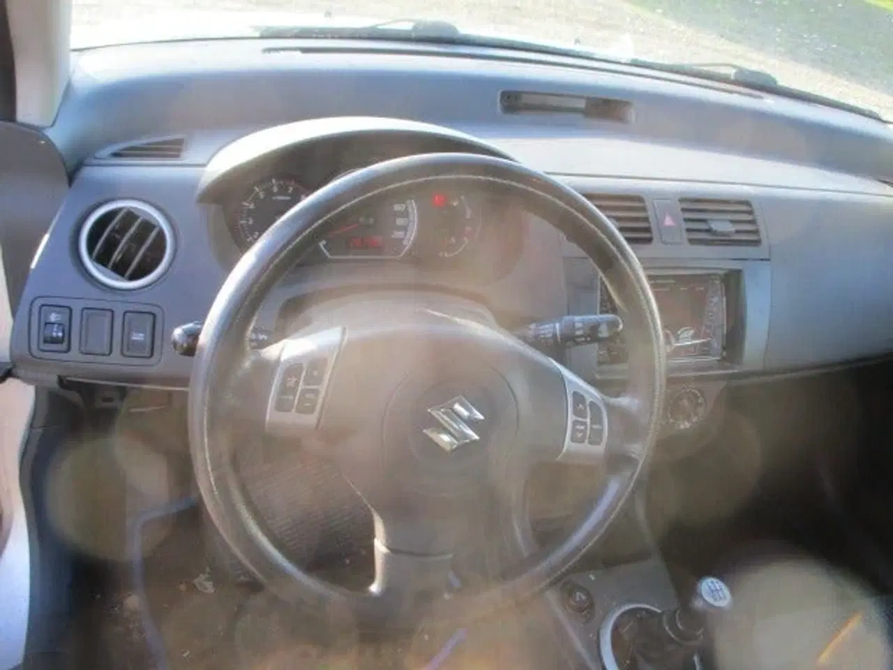 Billede 9 - Suzuki Swift 1,3 GL-A