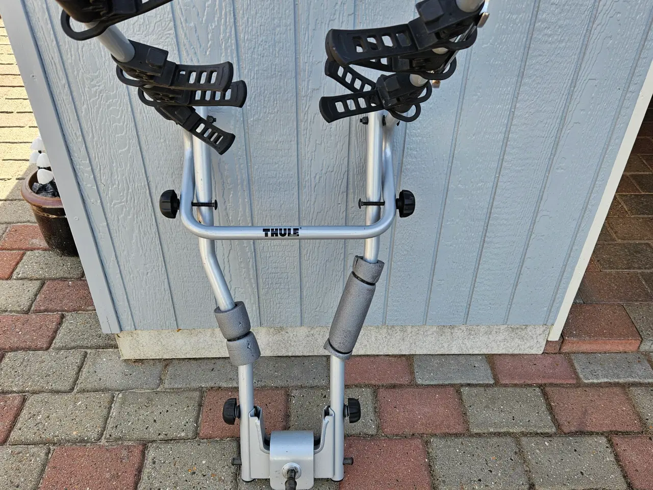 Billede 1 - Thule Cykelstativ med lygtebom til bil