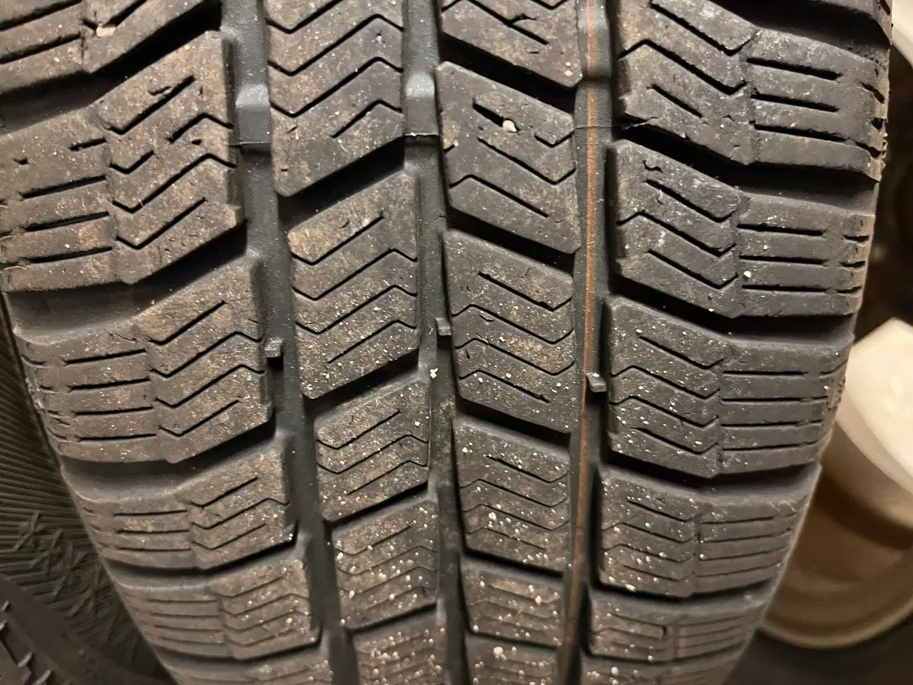 Billede 2 - Vinterdæk på alufælge VW Polo