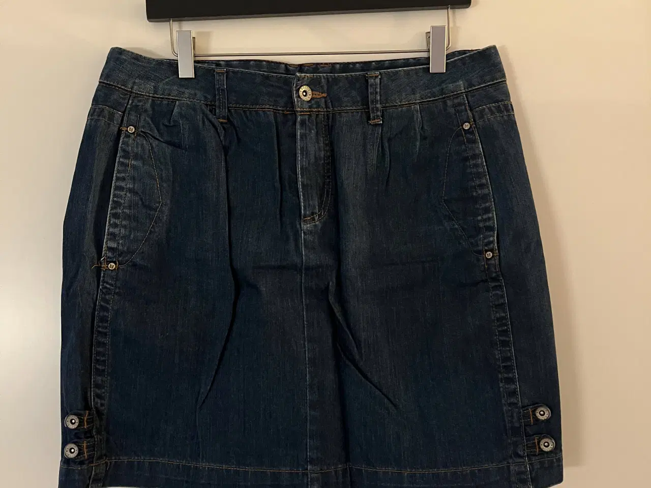 Billede 1 - Nederdel