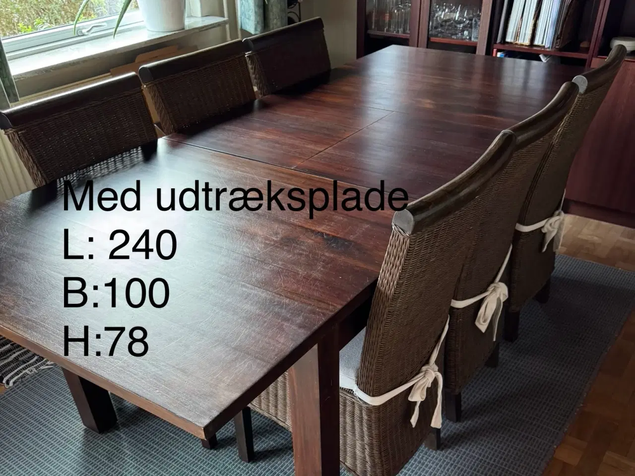 Billede 4 - Spisebord med 6 stole