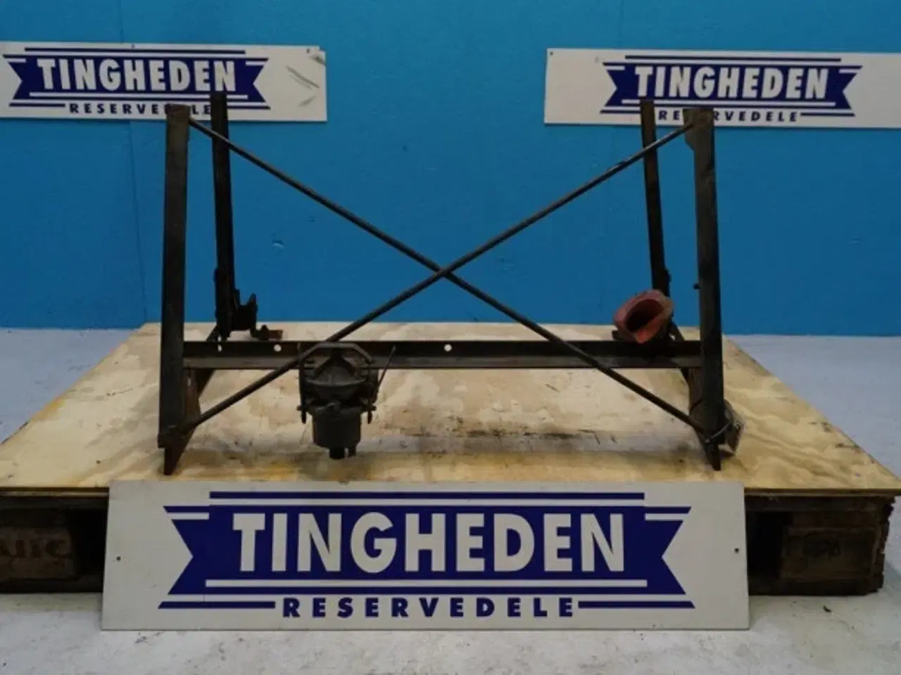 Billede 12 - Case 7130 Front grill support 1334382C4