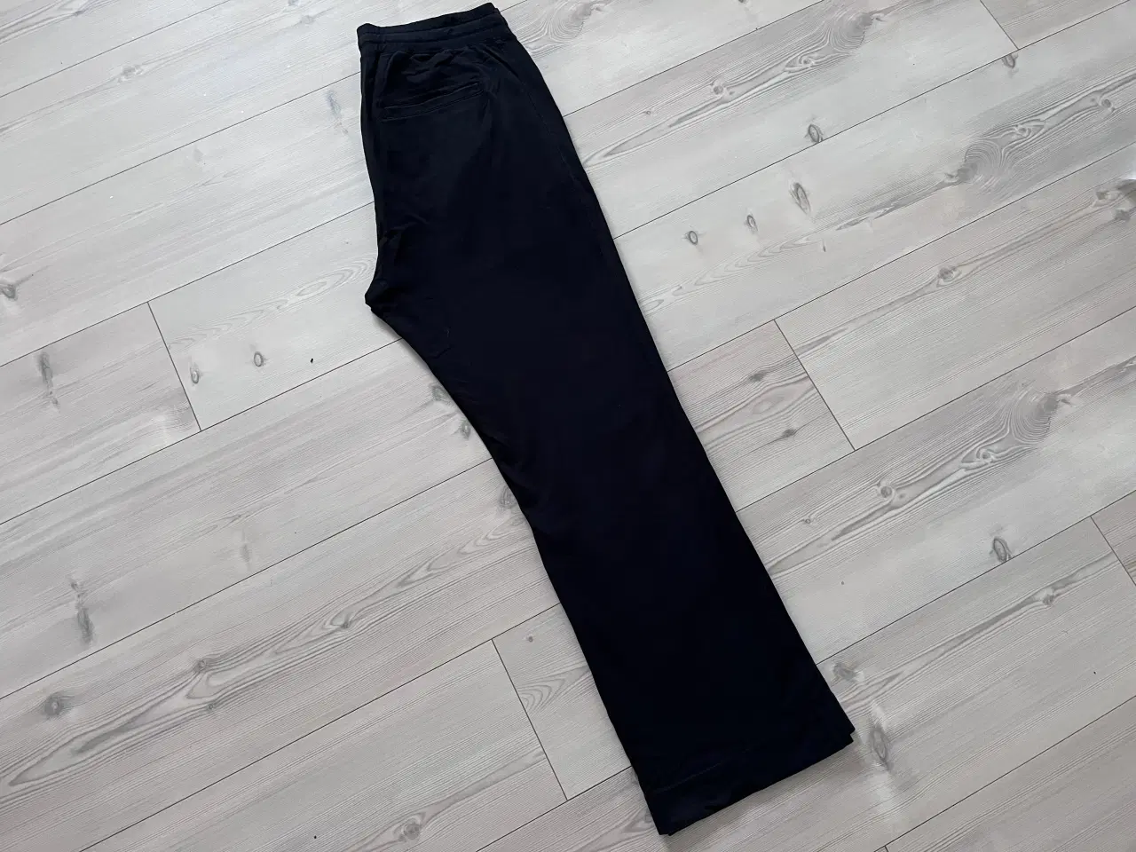 Billede 3 - Bukser. Tiger of Sweden, Str. M