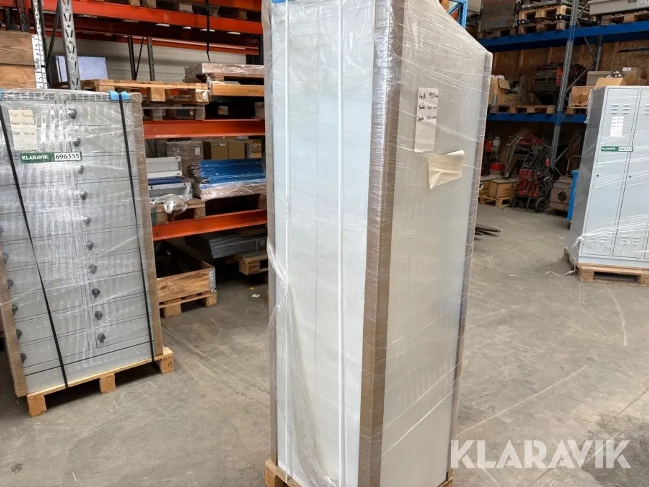 Billede 2 - Værkstedsskabe Blika