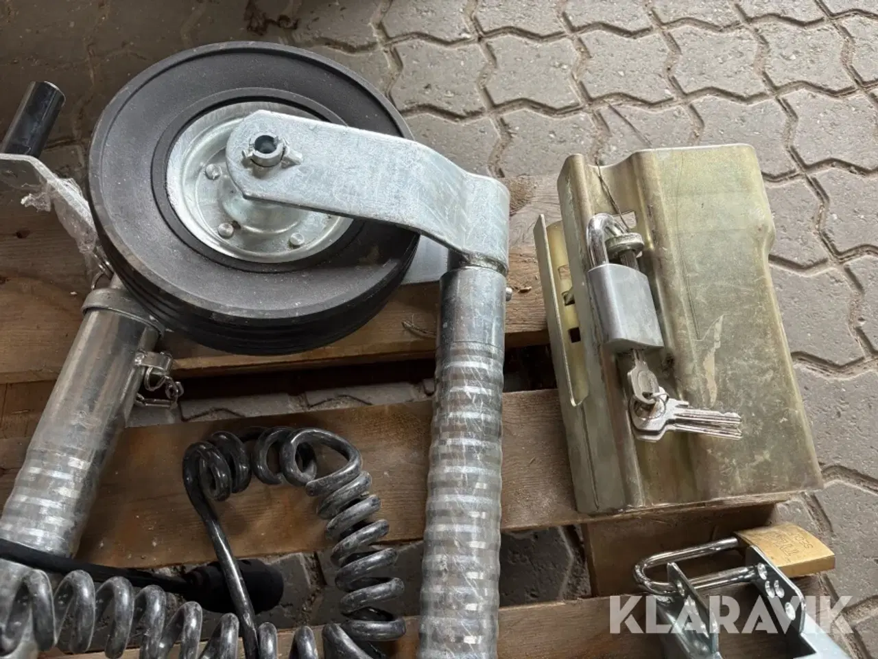 Billede 9 - Trailer reservedele / støtteben / hjul m.m.