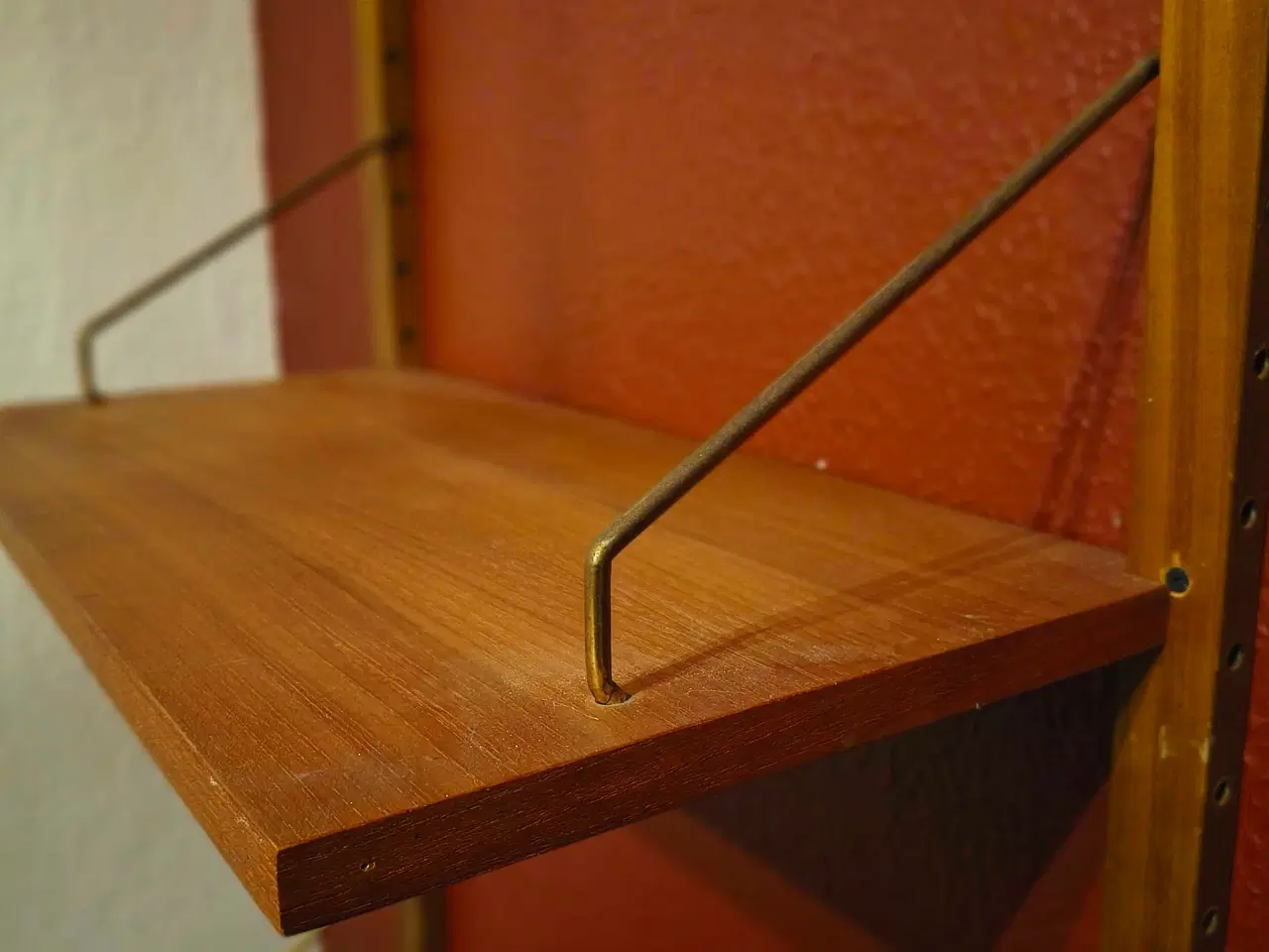 Billede 5 - Teak vangereol i klassisk 60'er stil