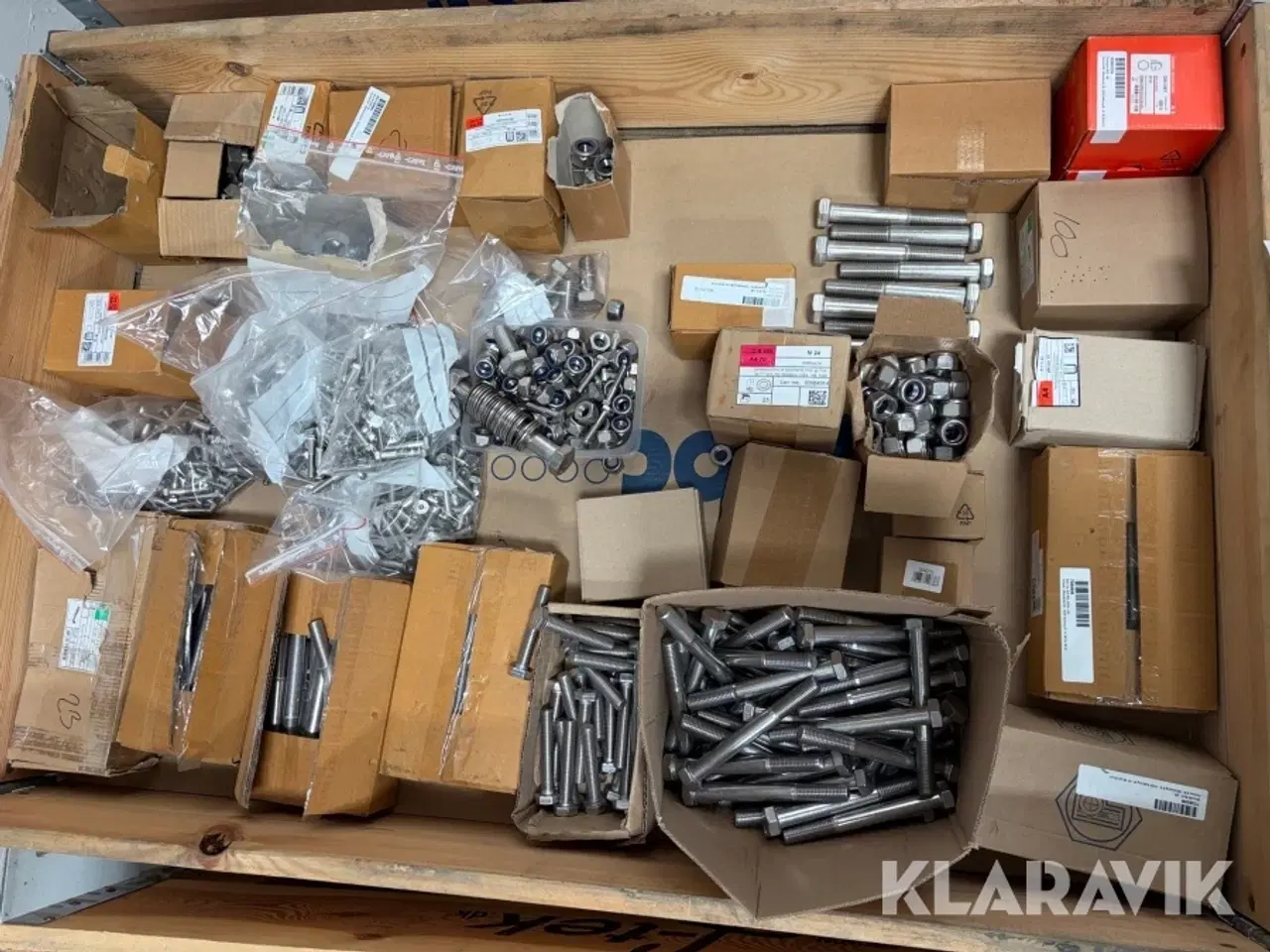 Billede 1 - Lot - bolte og møtrikker rustfri og syrefast stål - 1 palle