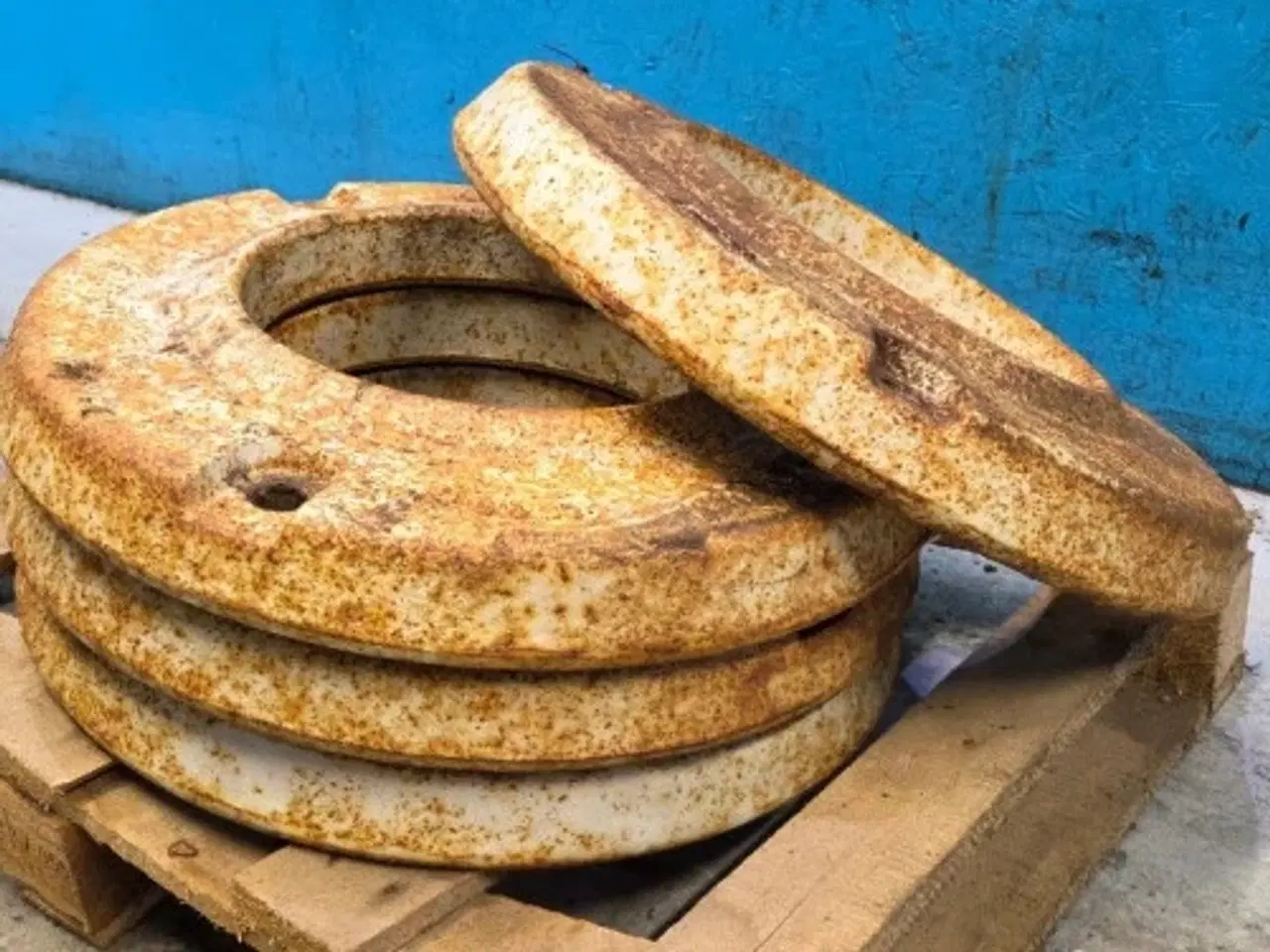 Billede 15 - New Holland T5050 Hjulvægt Sæt 5113181