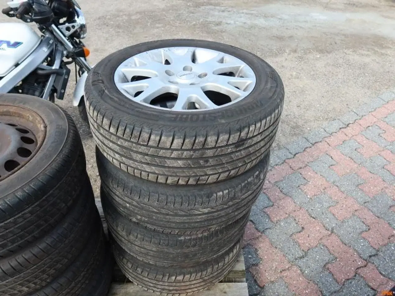 Billede 1 - ALUFÆLGE/DÆK,