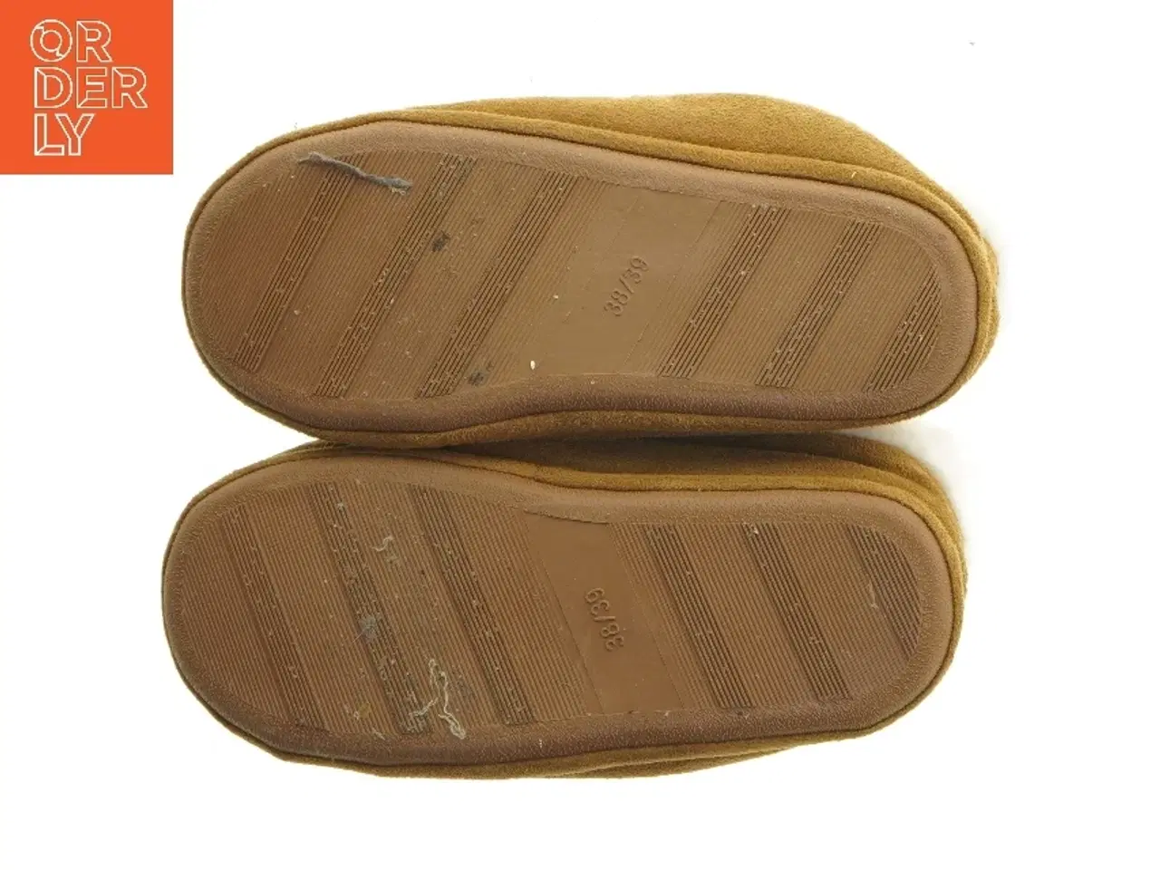 Billede 5 - Brune hjemmesko med plysfor (str. 39 )