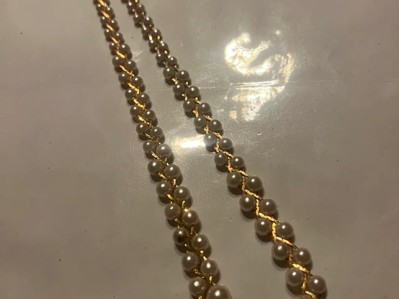 Billede 3 - Guld halskæde med ægte perler