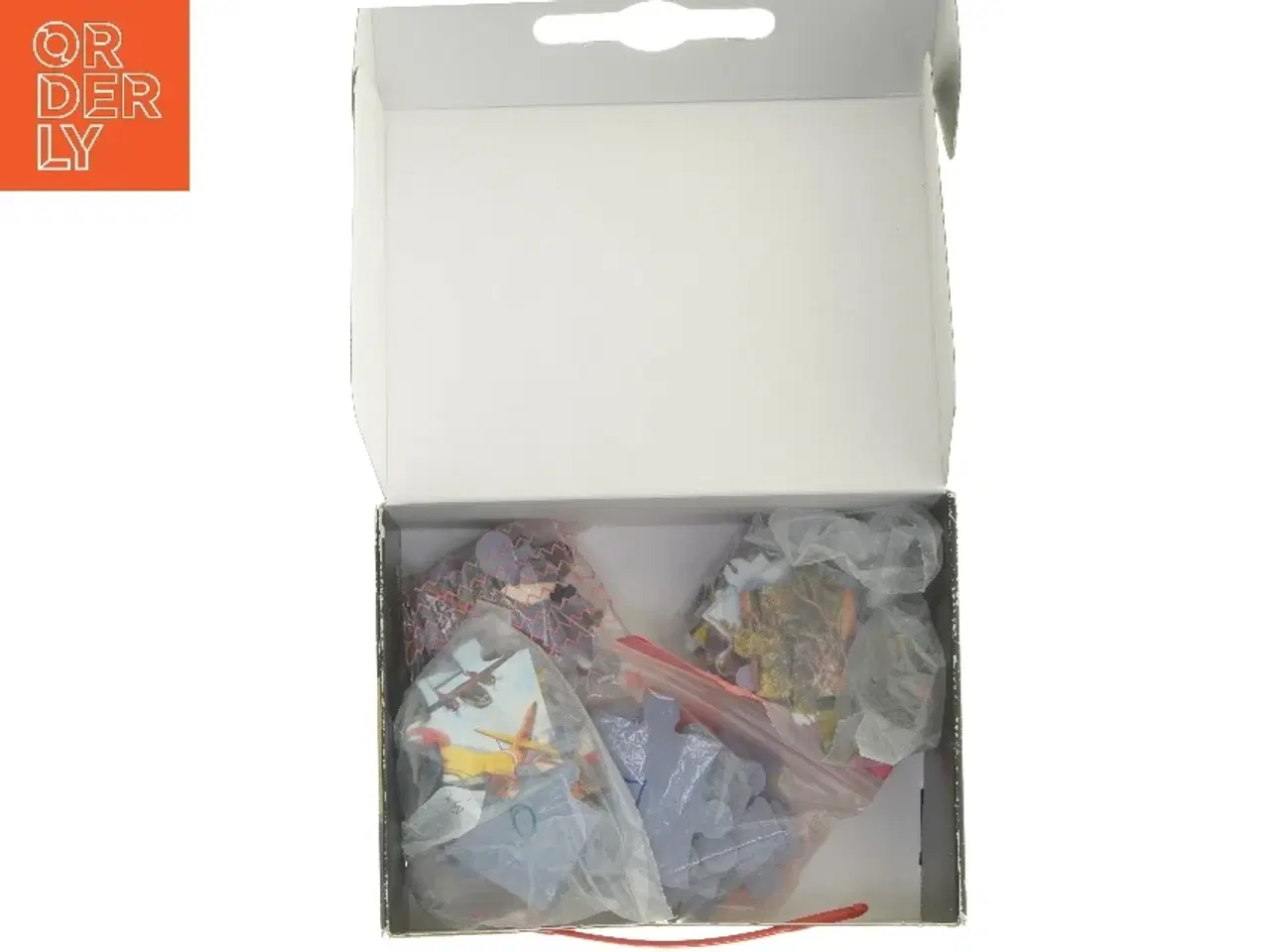 Billede 4 - Disney Planes 2 puslespil sæt fra Disney (str. 16, 12 20 og 24 brikker cm)