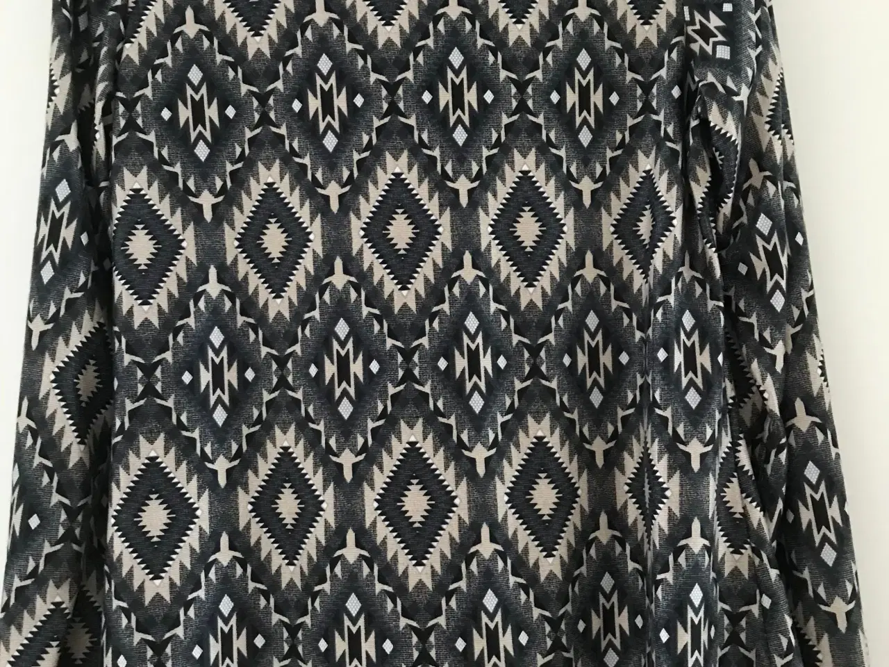 Billede 2 - Blød tunika/bluse af mærket Batida