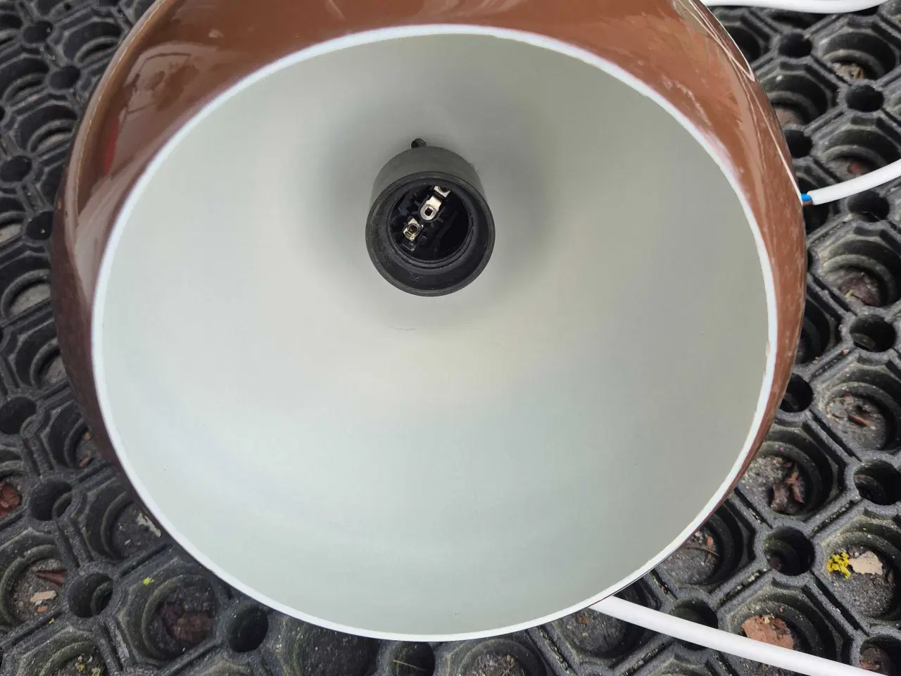 Billede 14 - Klassisk brun kuglependel 