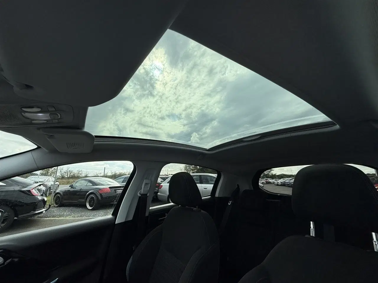 Billede 6 - Peugeot 208 1,2 VTi Allure Sky 82HK 5d