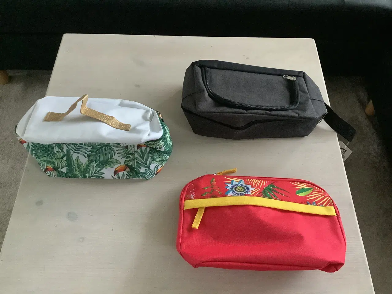 Billede 2 - 3 Toilettasker/rejsetasker. 