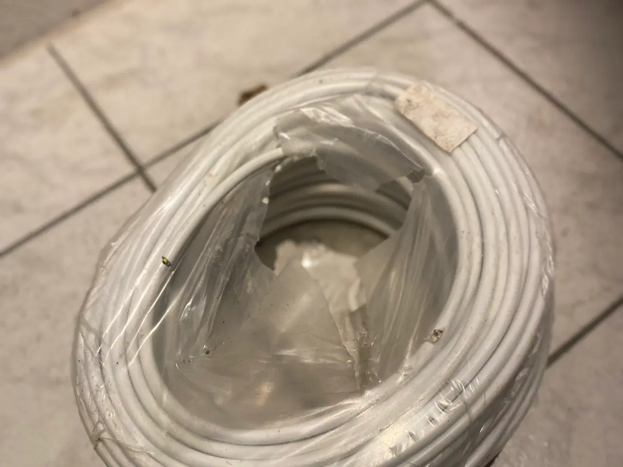 Billede 3 - 2 ruller Spot / downlight kabel fra coferro