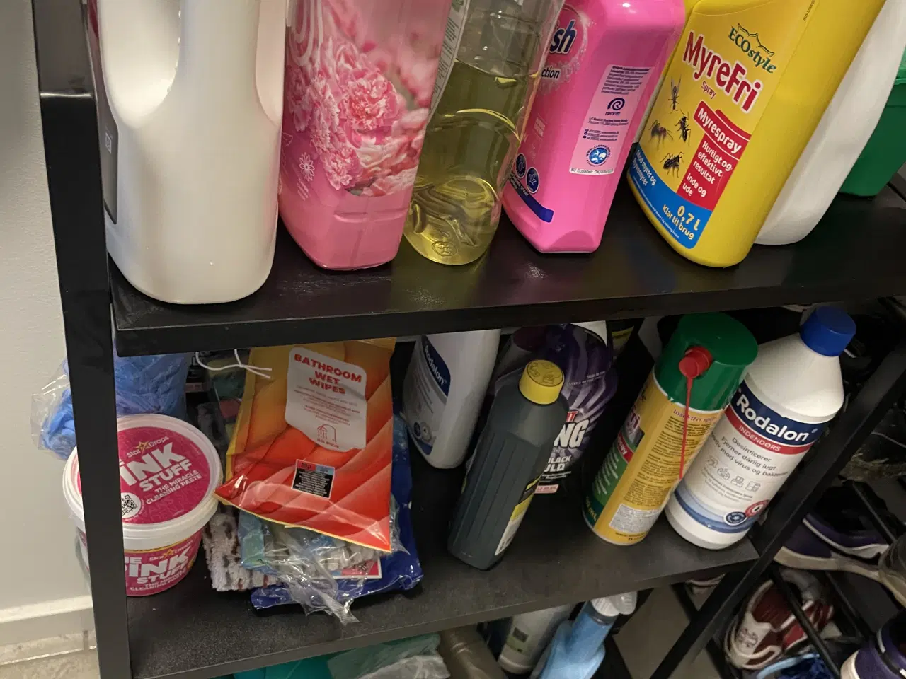 Billede 2 - Reol med 3 hylder