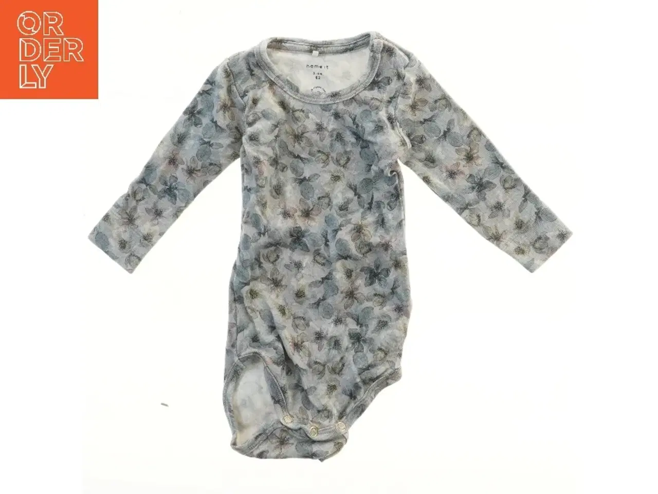 Billede 1 - Langærmet bodystocking med blomsterprint fra Name It (str. 62)